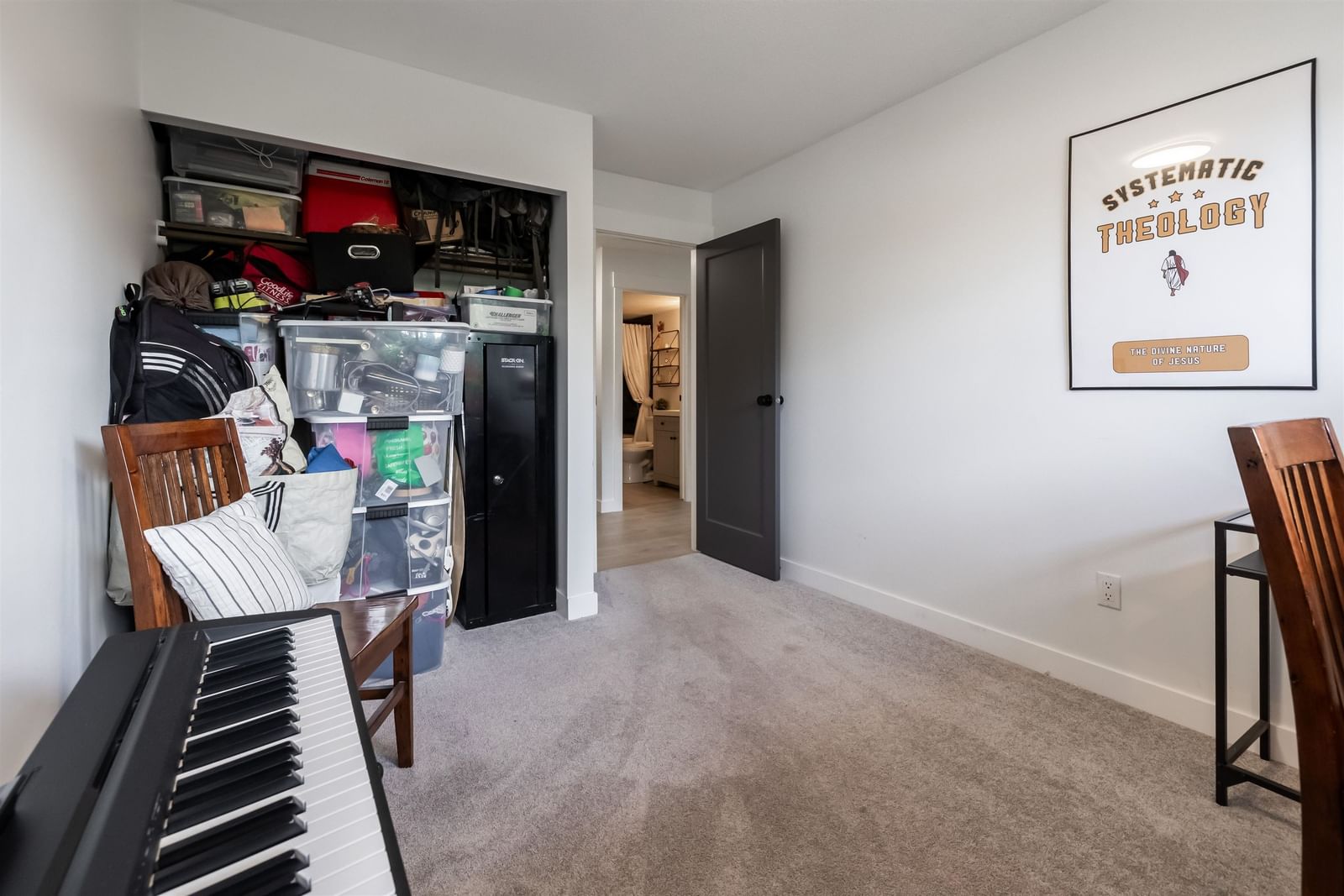 Listing Image 18