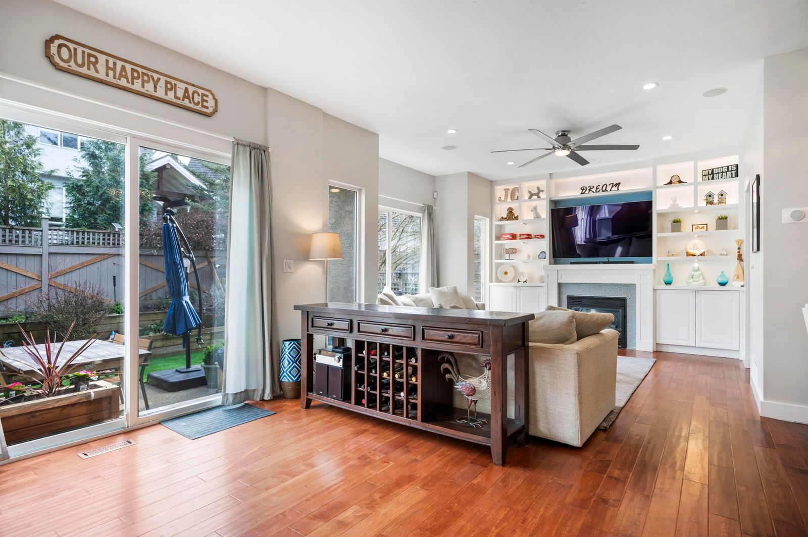 Listing Image 9