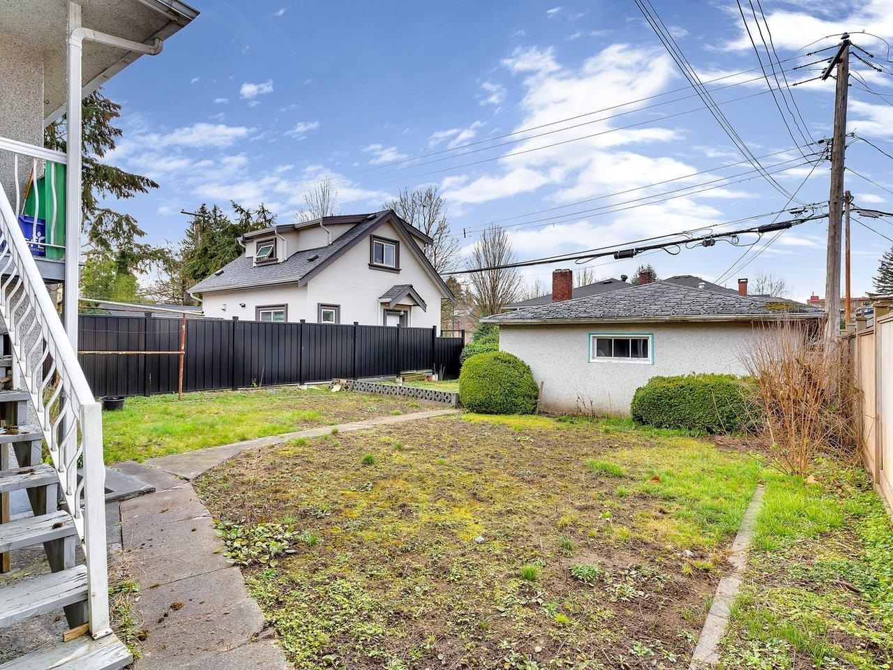 Listing photo 4