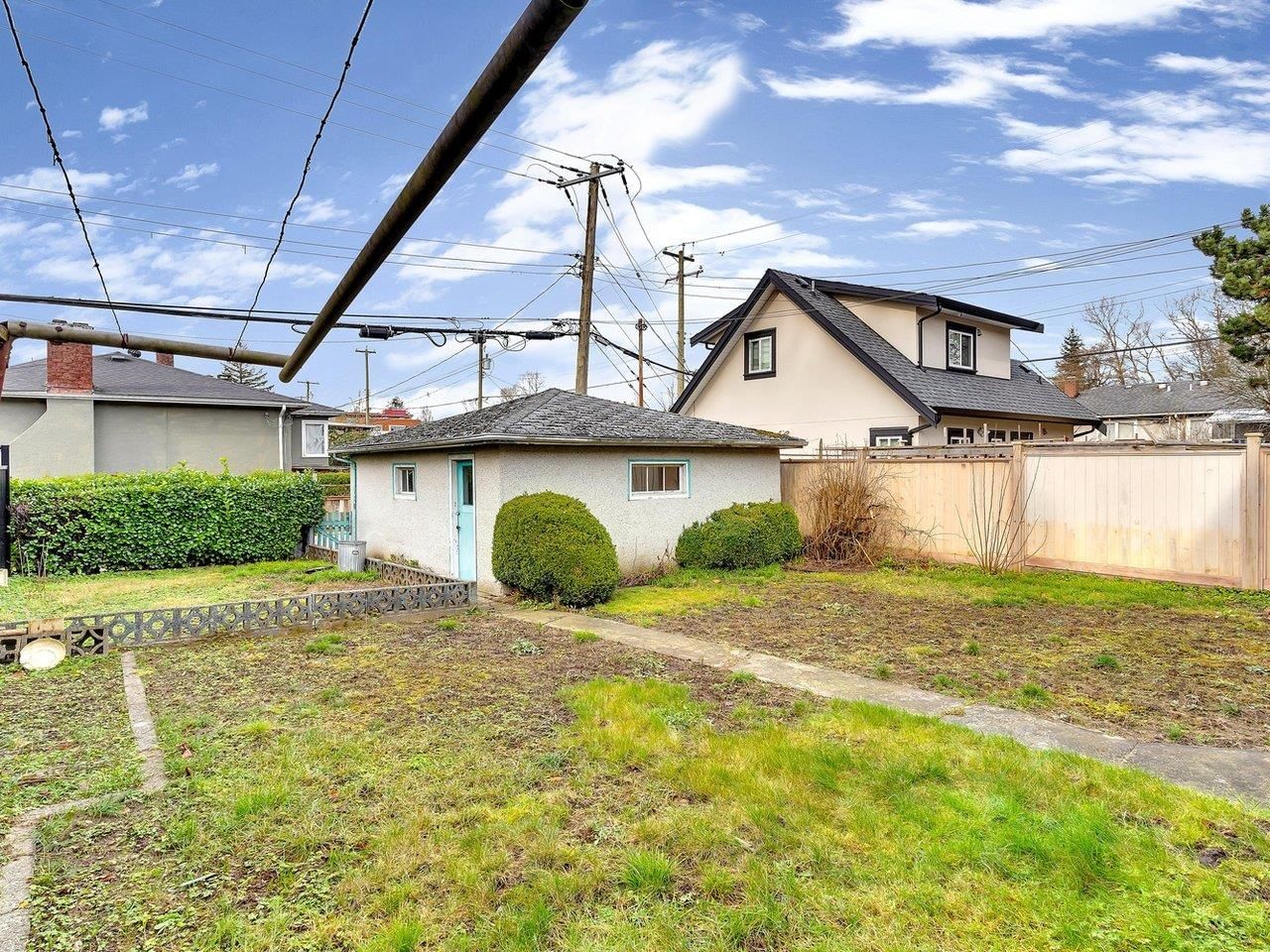 Listing photo 5