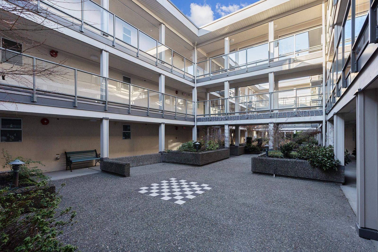 Listing Image 20