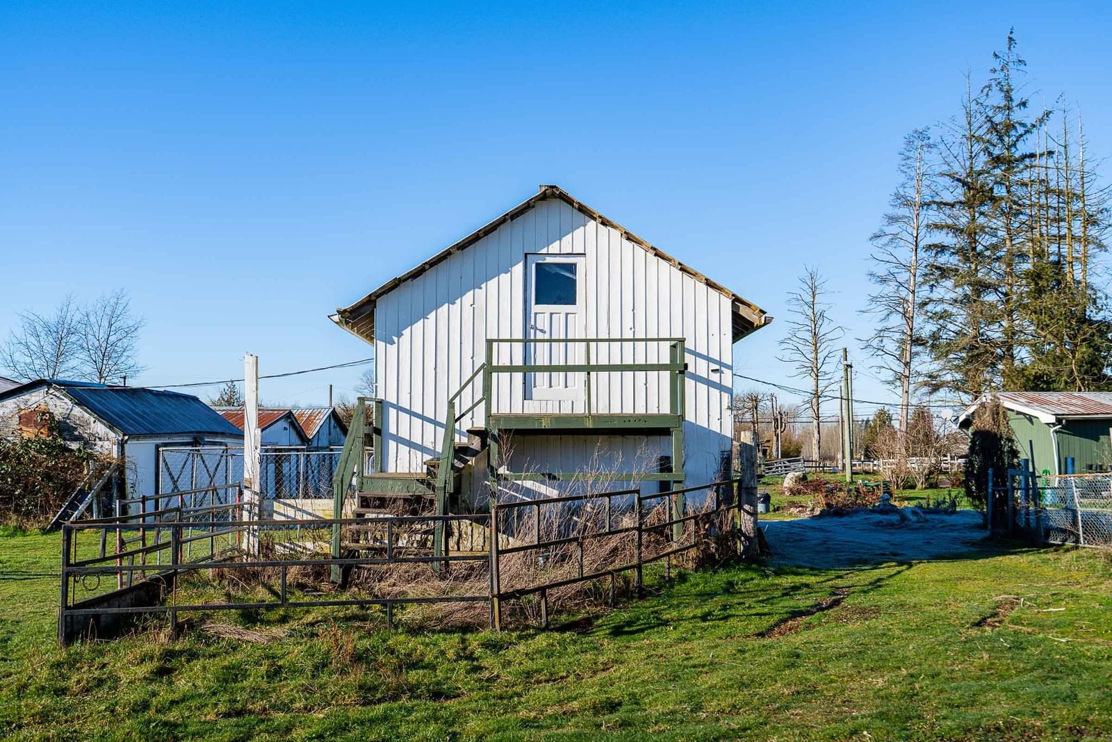 Listing Image 5