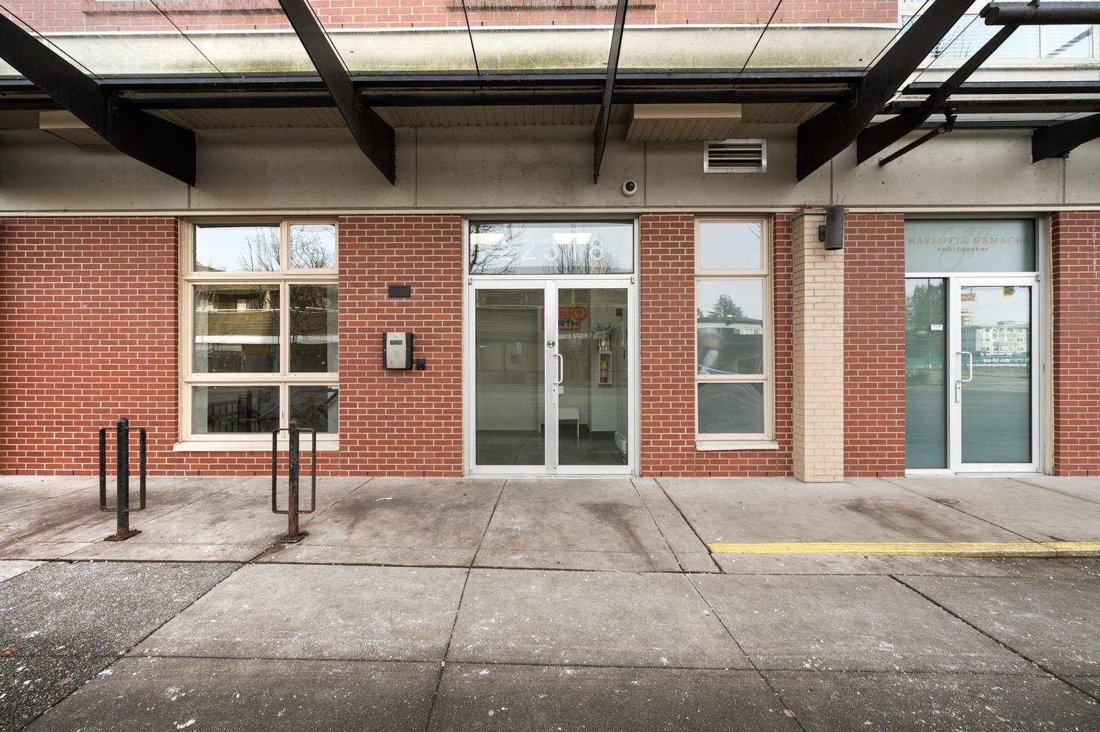 Listing Image 19