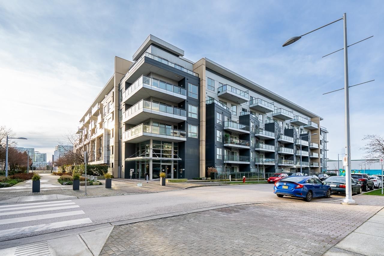 Listing Image 1