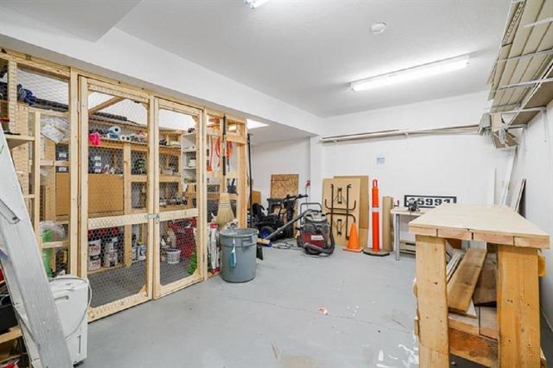 Listing Image 30