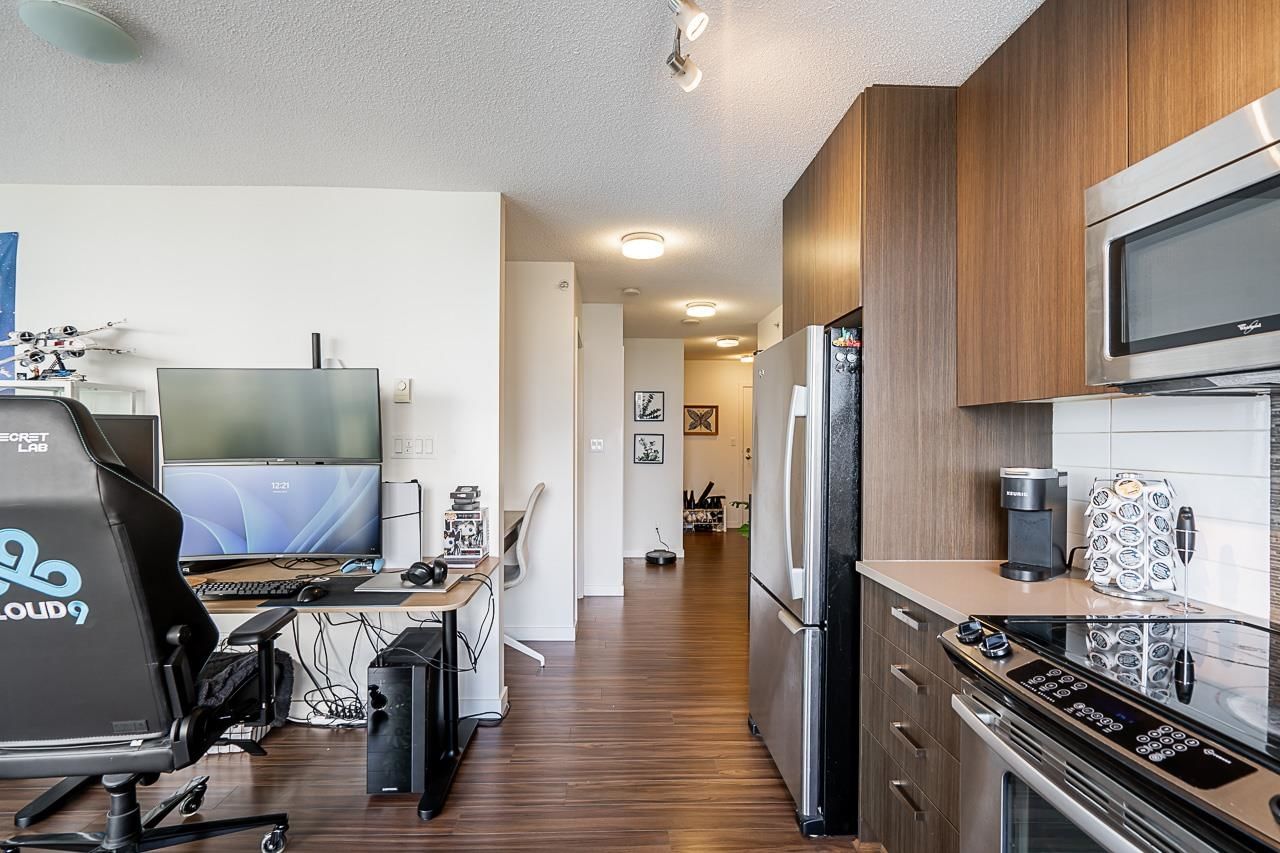 Listing Image 13