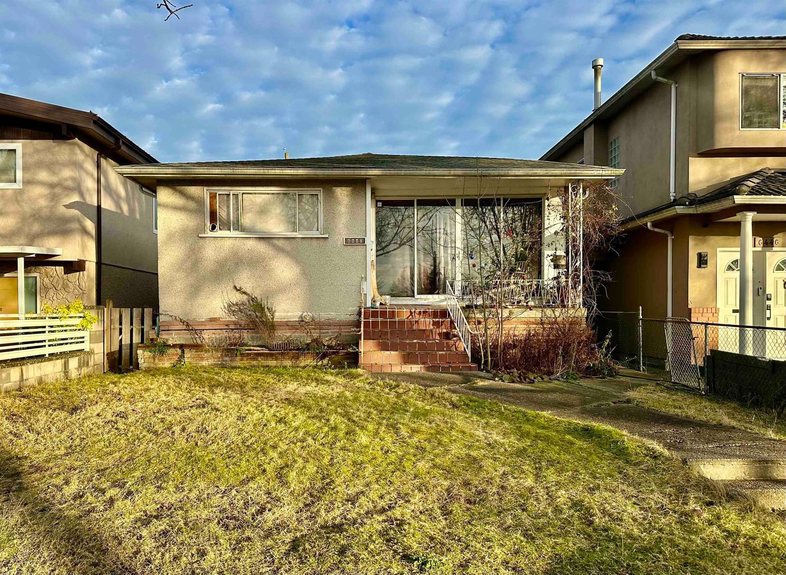 Listing Image 1