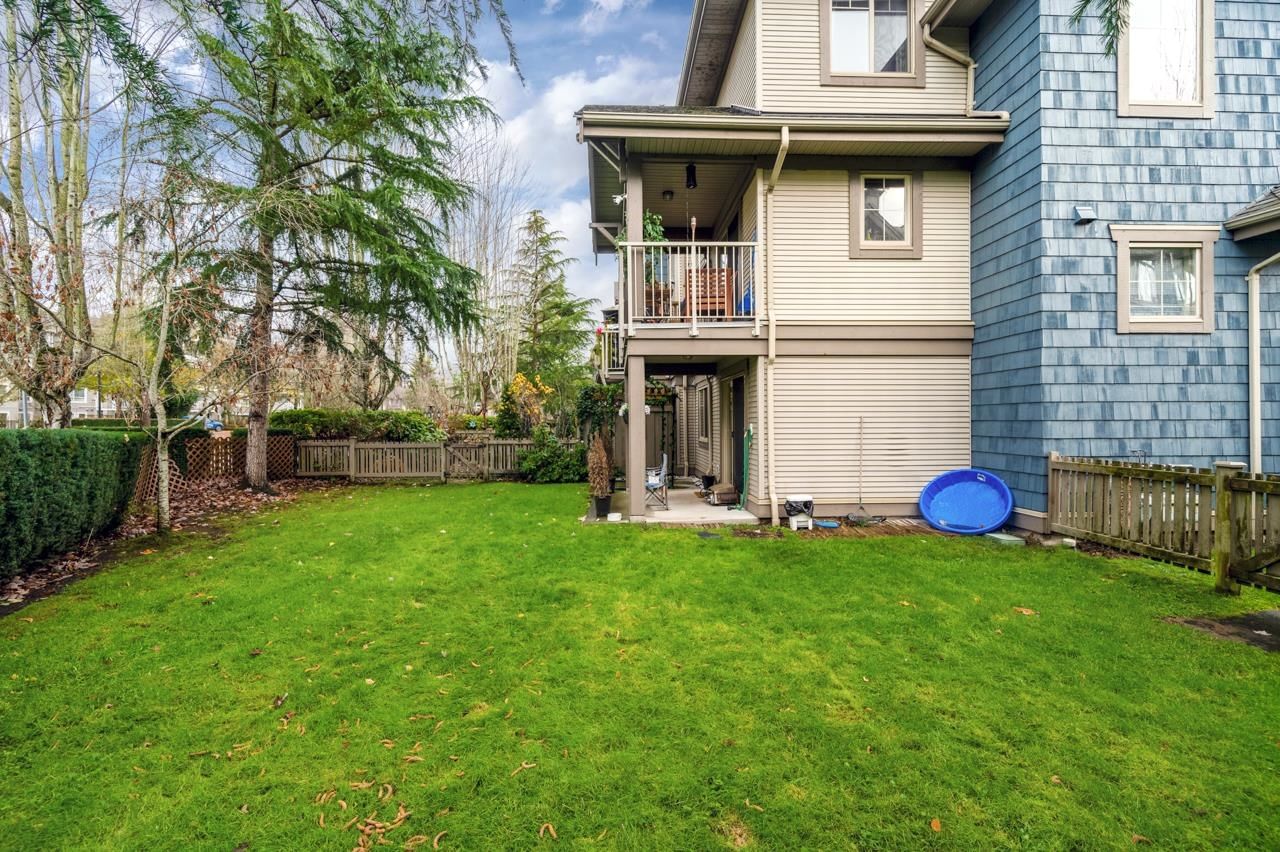 Listing Image 11