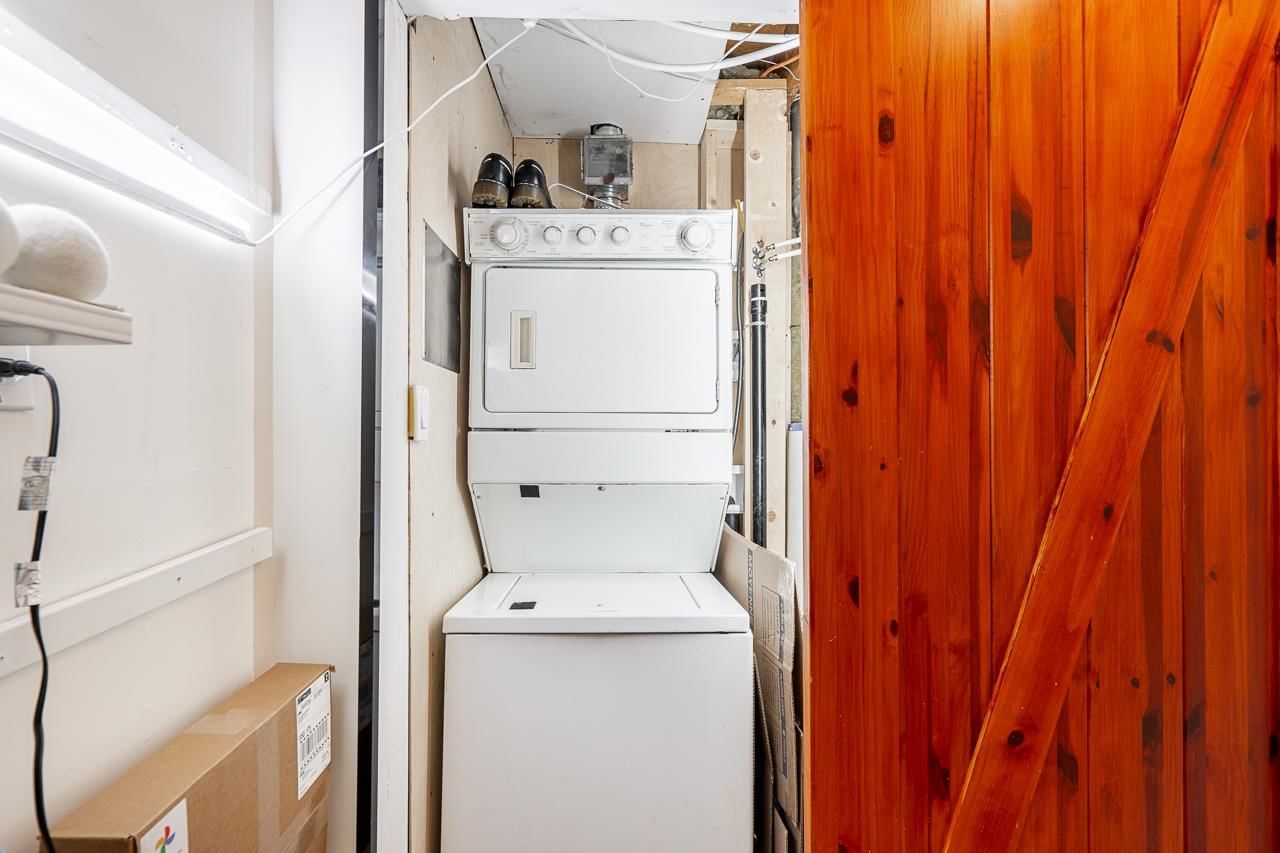 Listing Image 14
