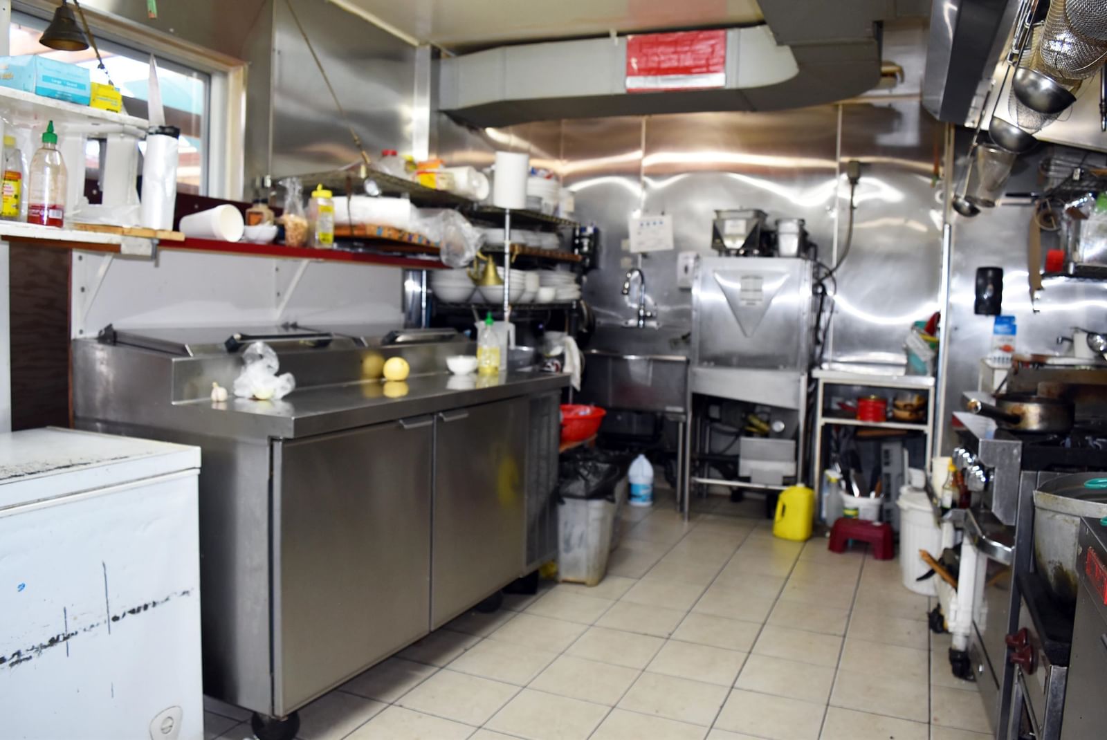 Listing Image 11