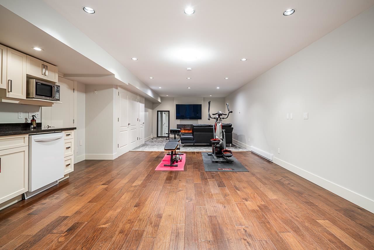 Listing Image 31