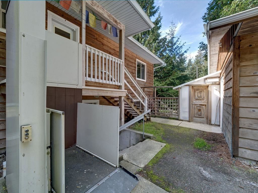 Listing Image 24