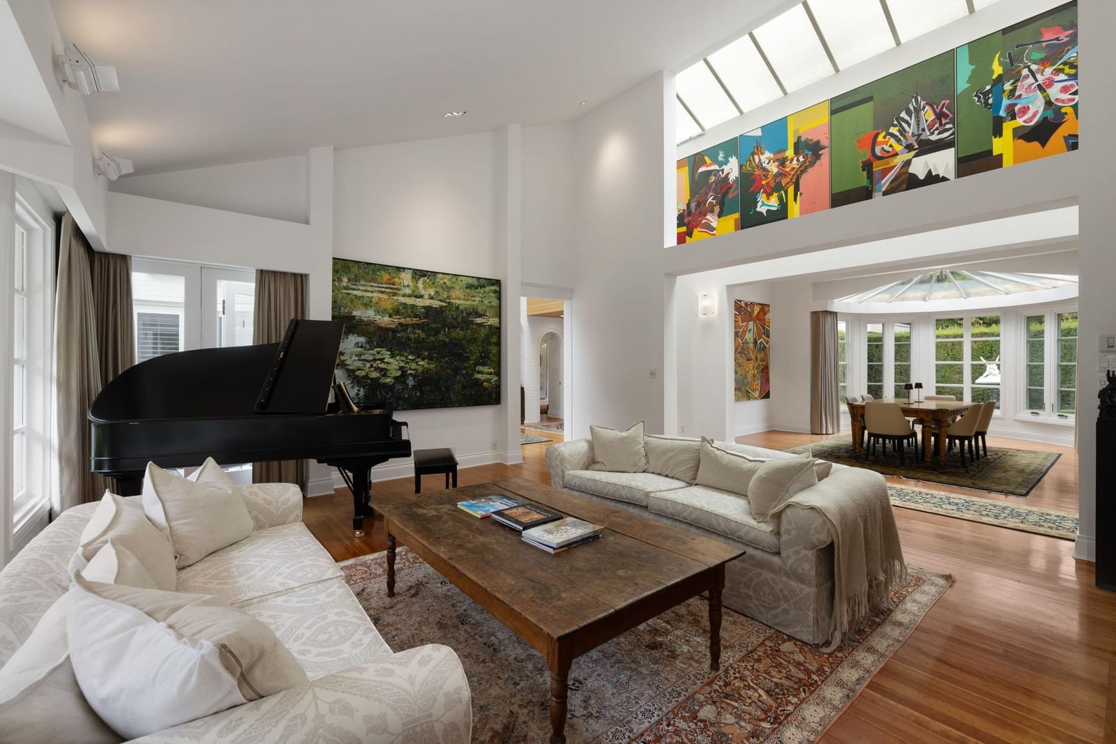 Listing Image 10