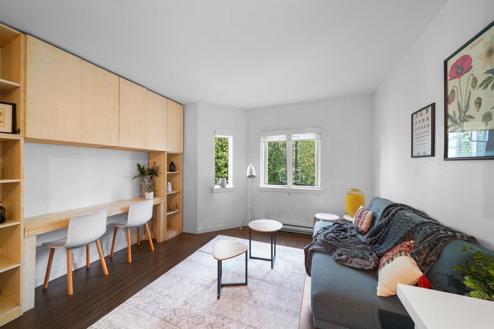 Listing Image 10