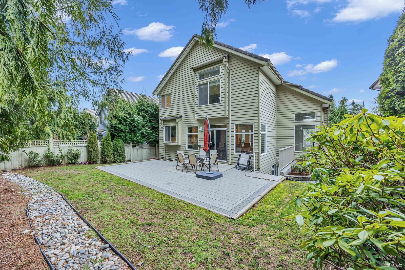 Listing Image 6