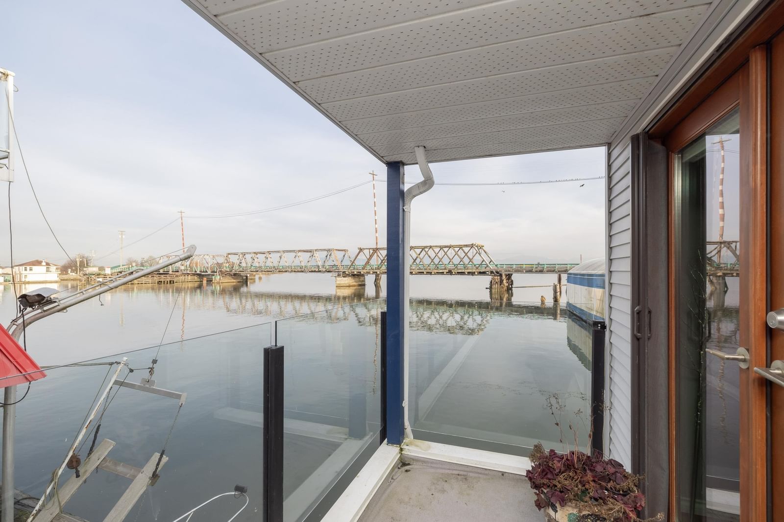 Listing Image 17