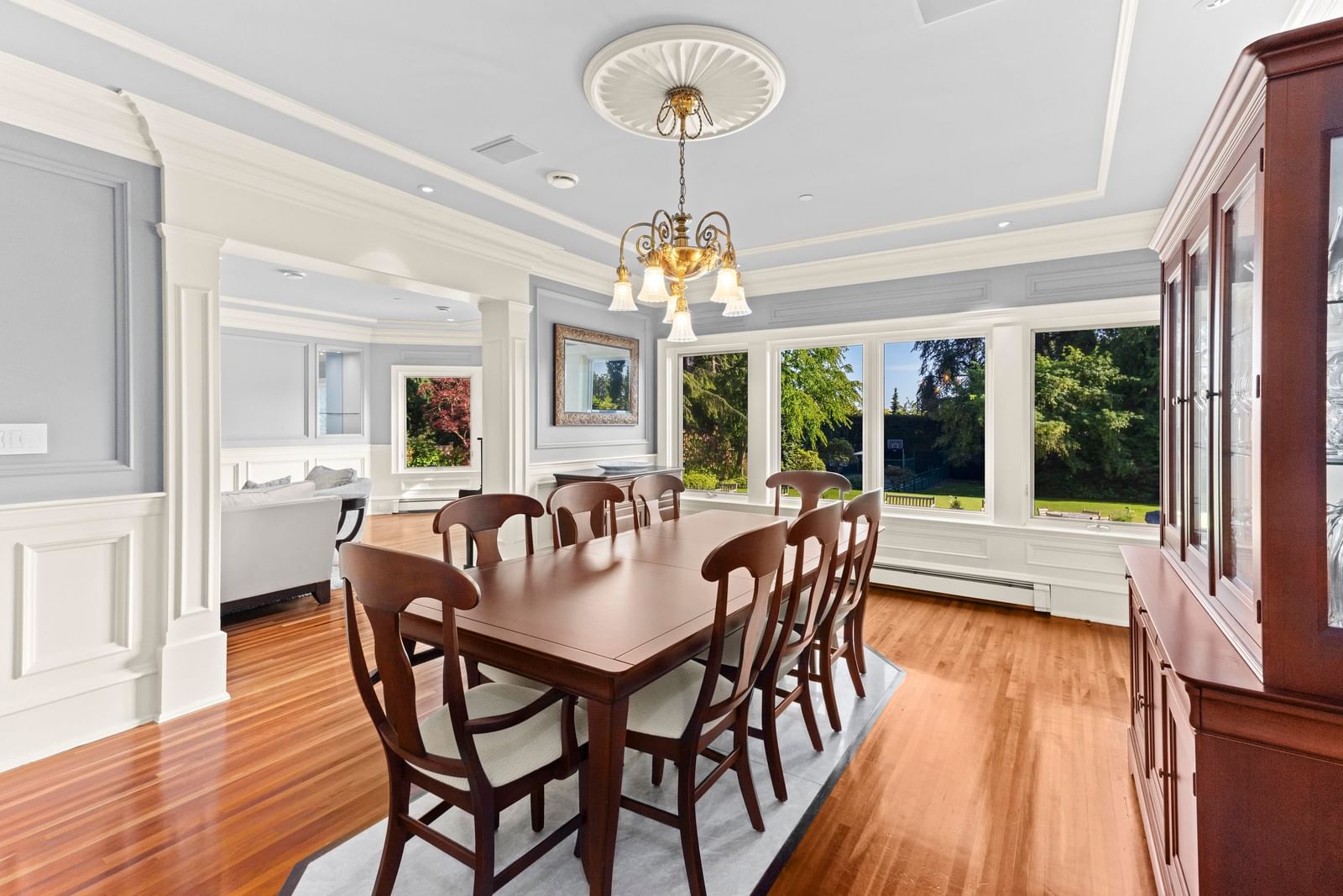 Listing Image 9