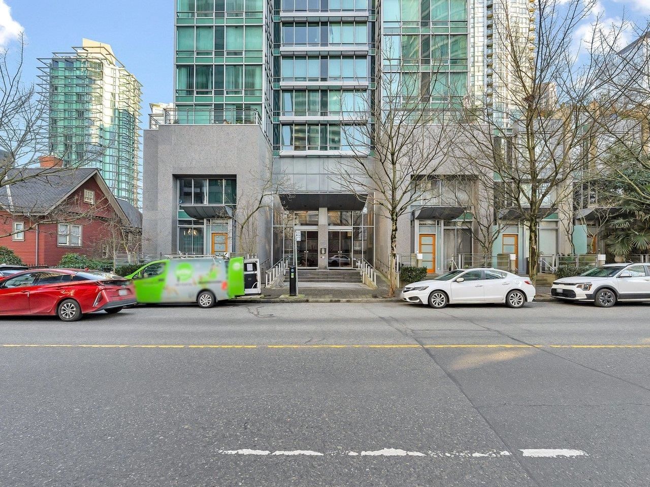 Listing Image 15