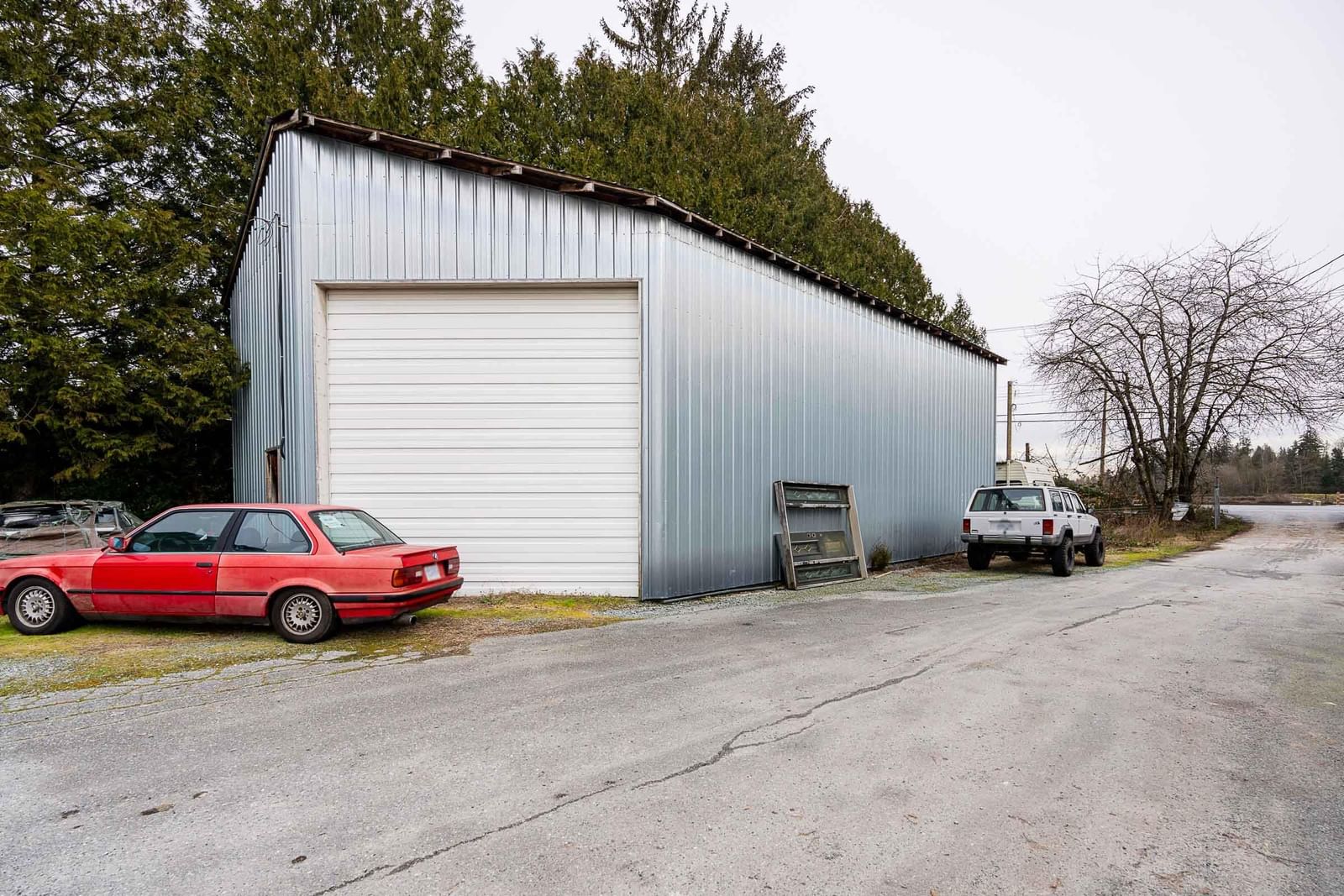 Listing Image 10