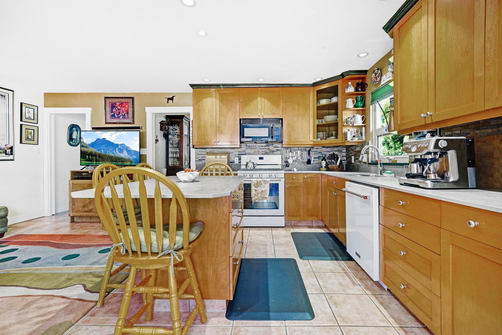 Listing Image 13