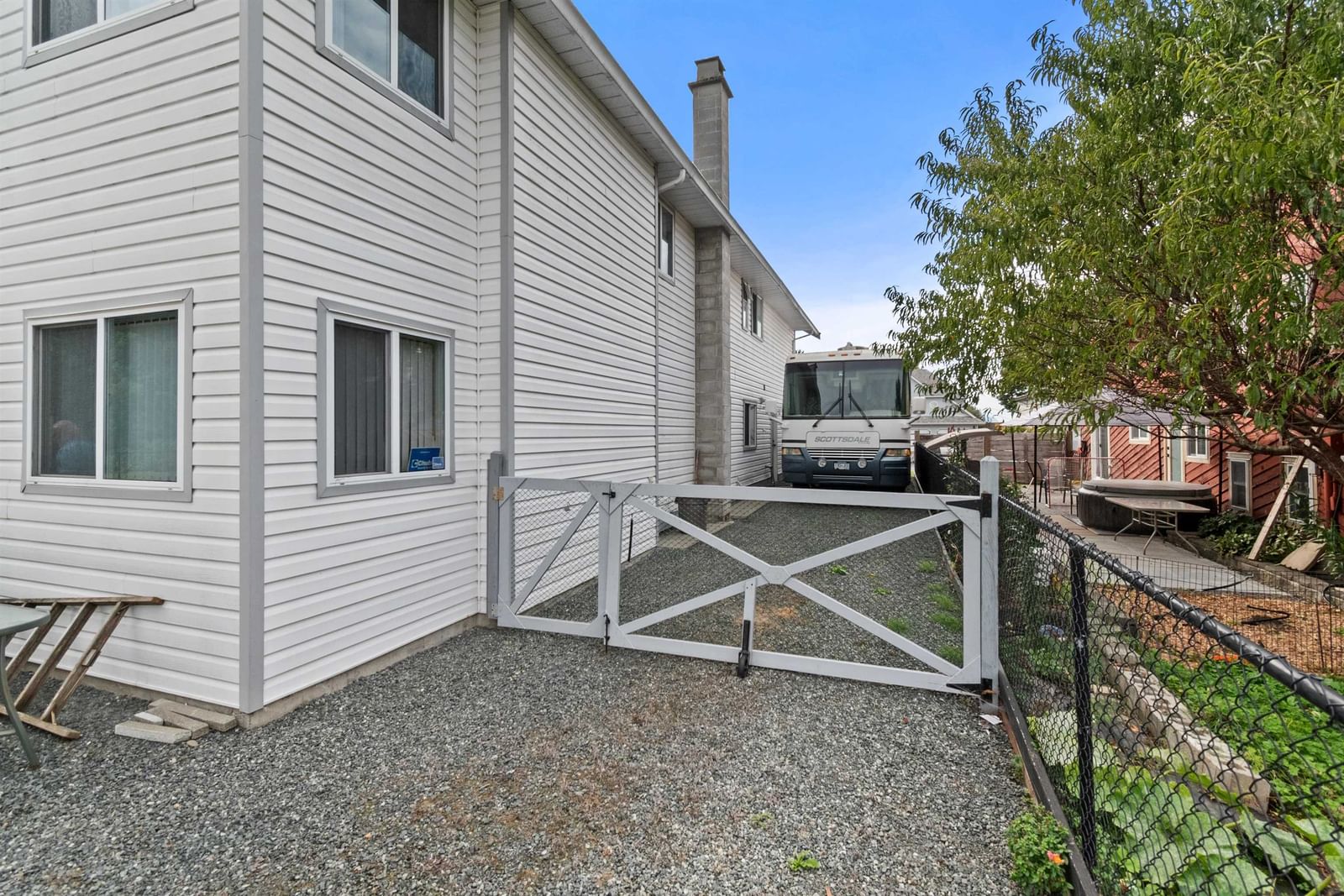 Listing Image 20