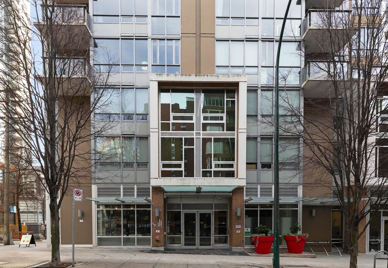 Listing Image 25