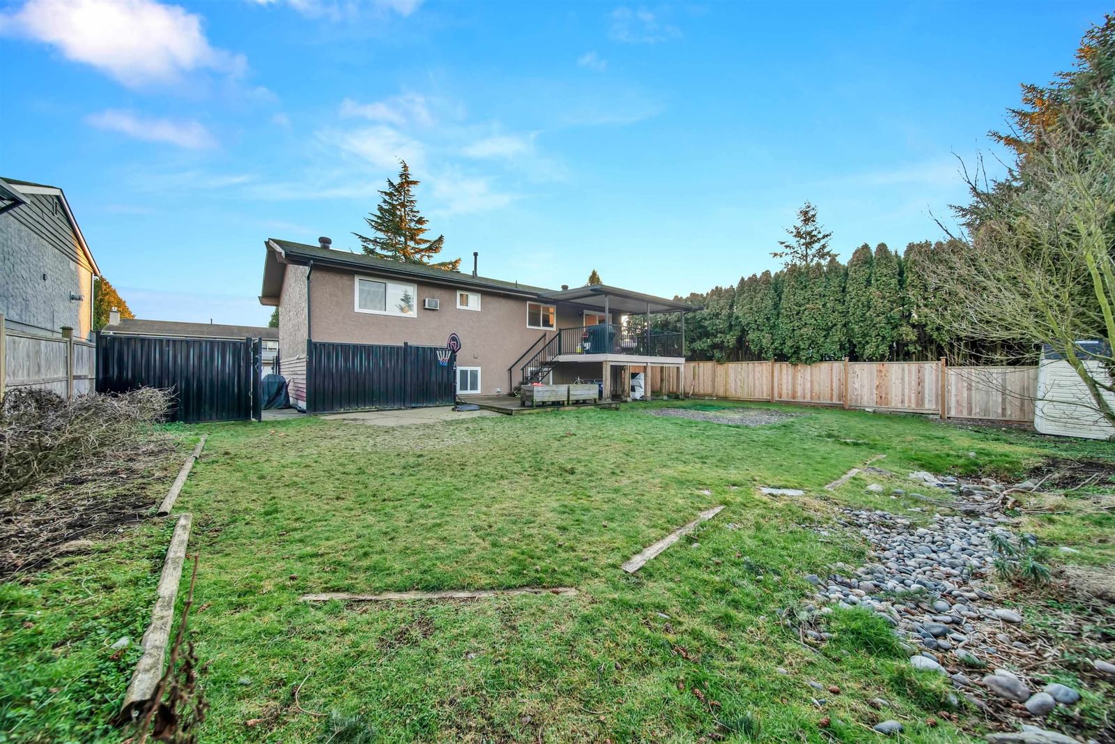 Listing Image 32
