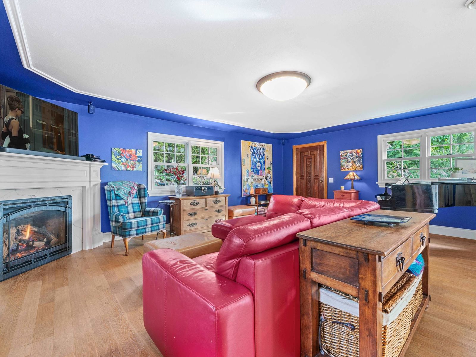 Listing Image 22