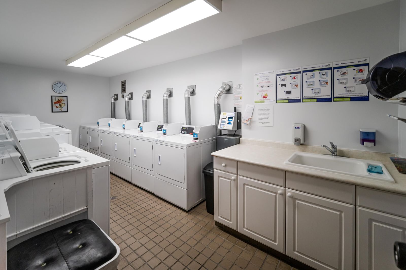 Listing Image 25