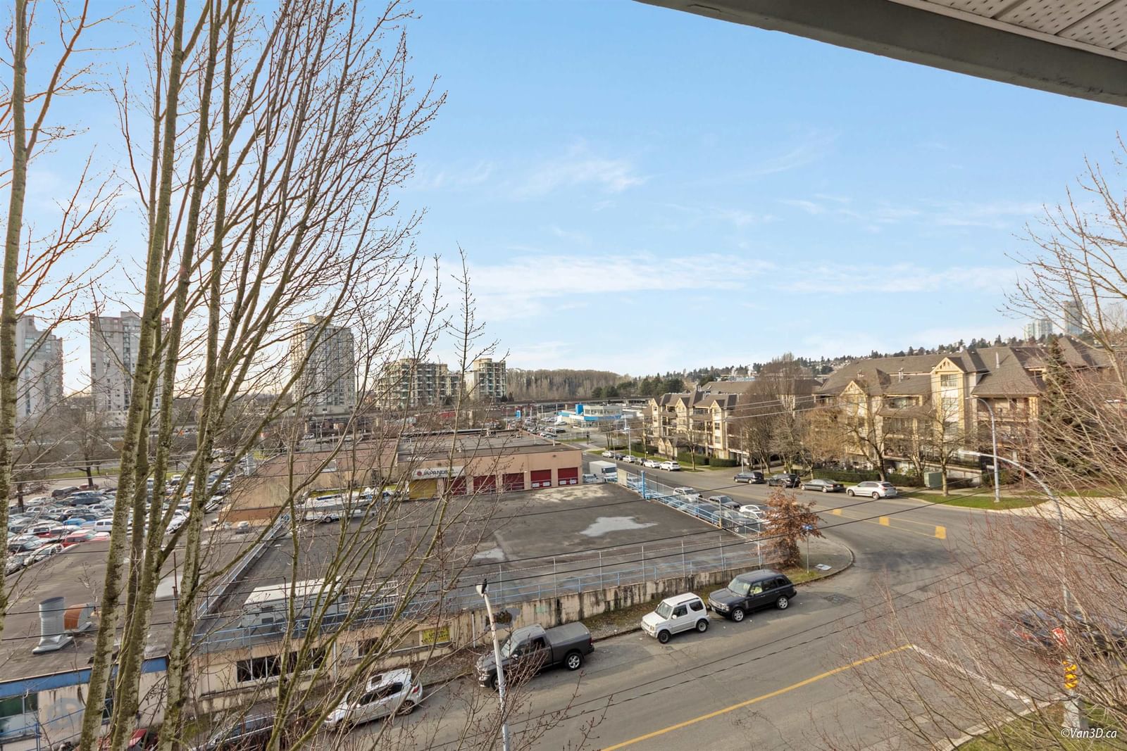 Listing Image 9