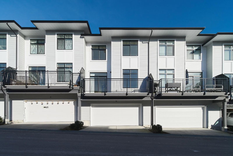 55 - 15255 Sitka Drive, Surrey, V3S 0B1 | Image 2