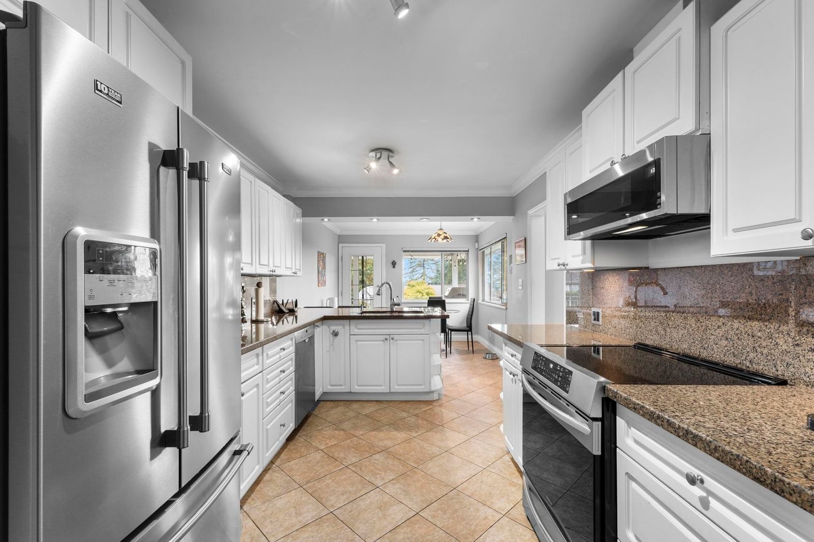 Listing Image 13