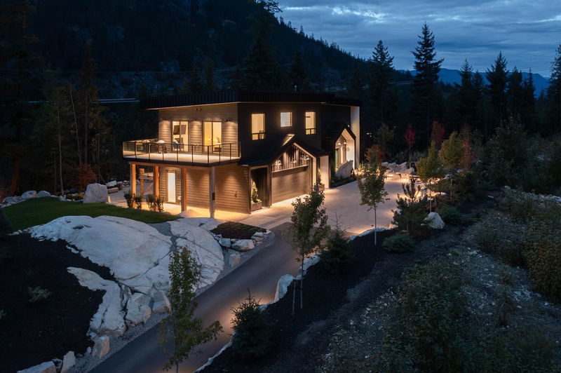 9146 Wedge Creek Rise, Whistler, British Columbia