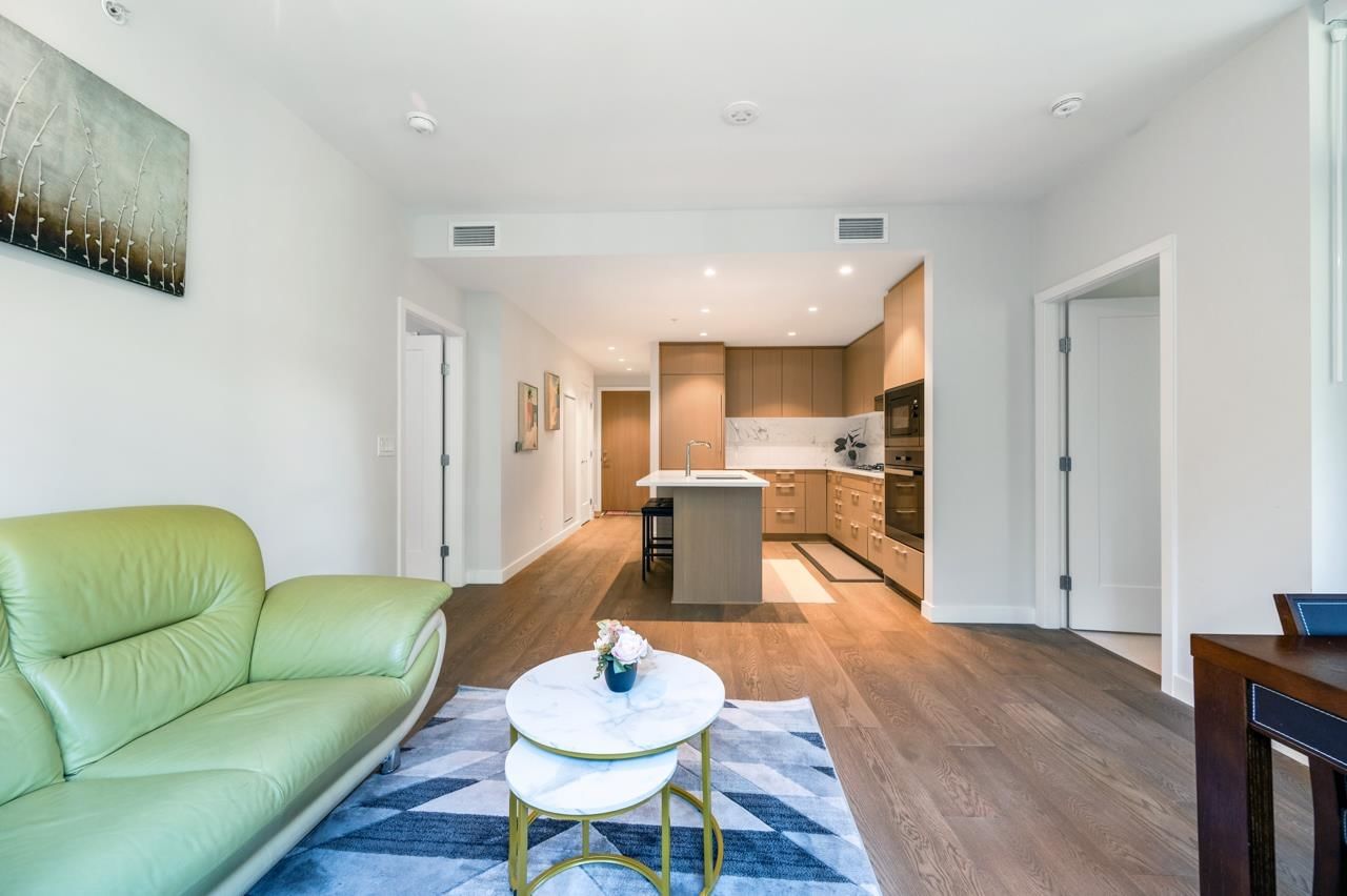 Listing Image 19