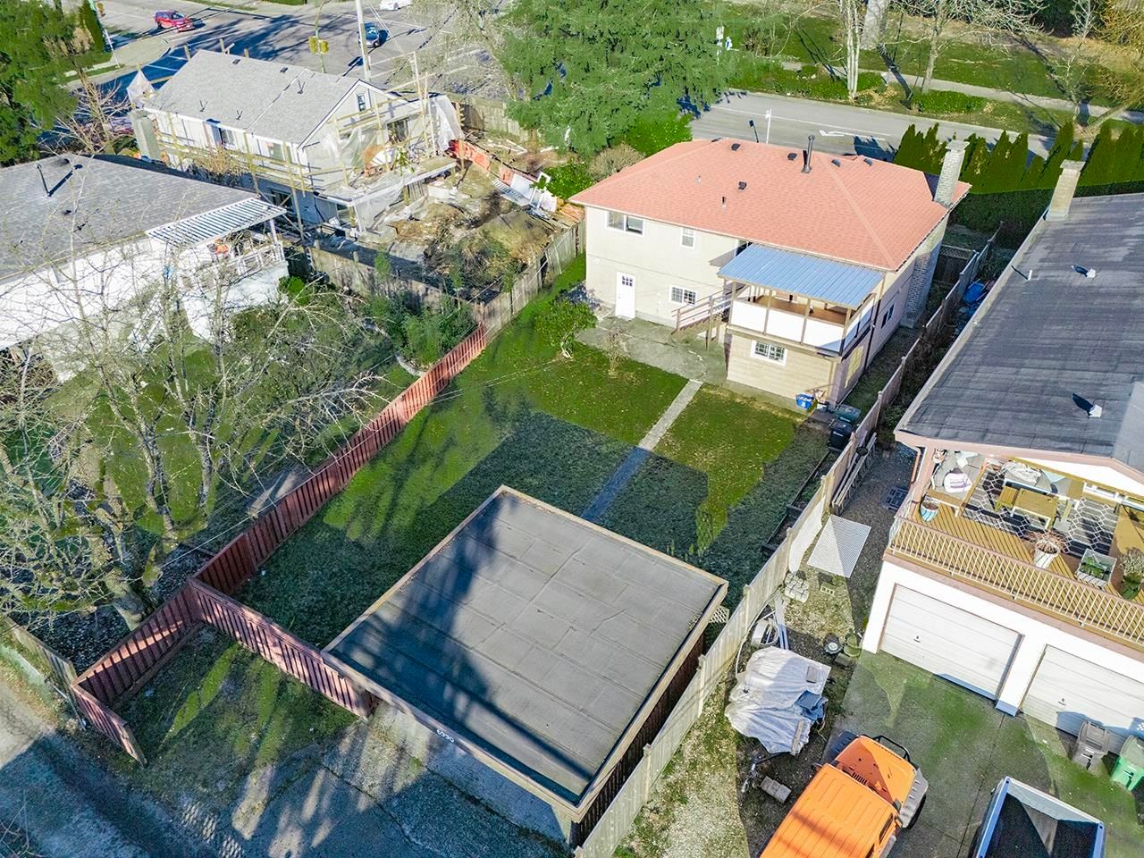 Listing Image 9