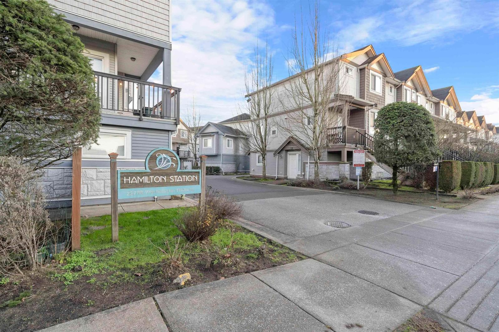 Listing Image 17