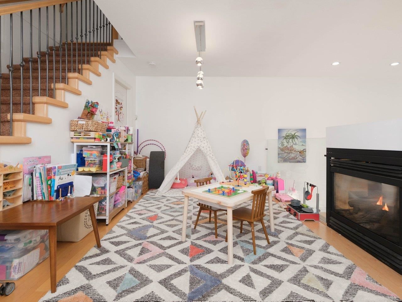 Listing Image 15