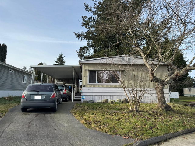 91 - 7790 King George Boulevard