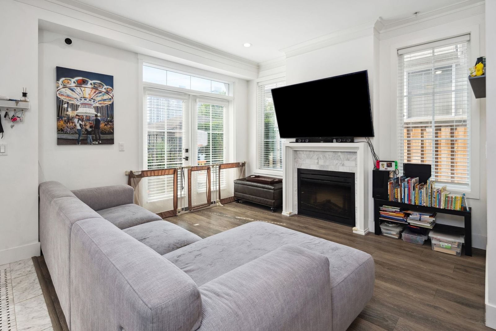 Listing Image 9