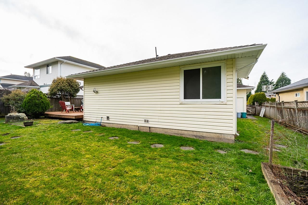 Listing Image 32