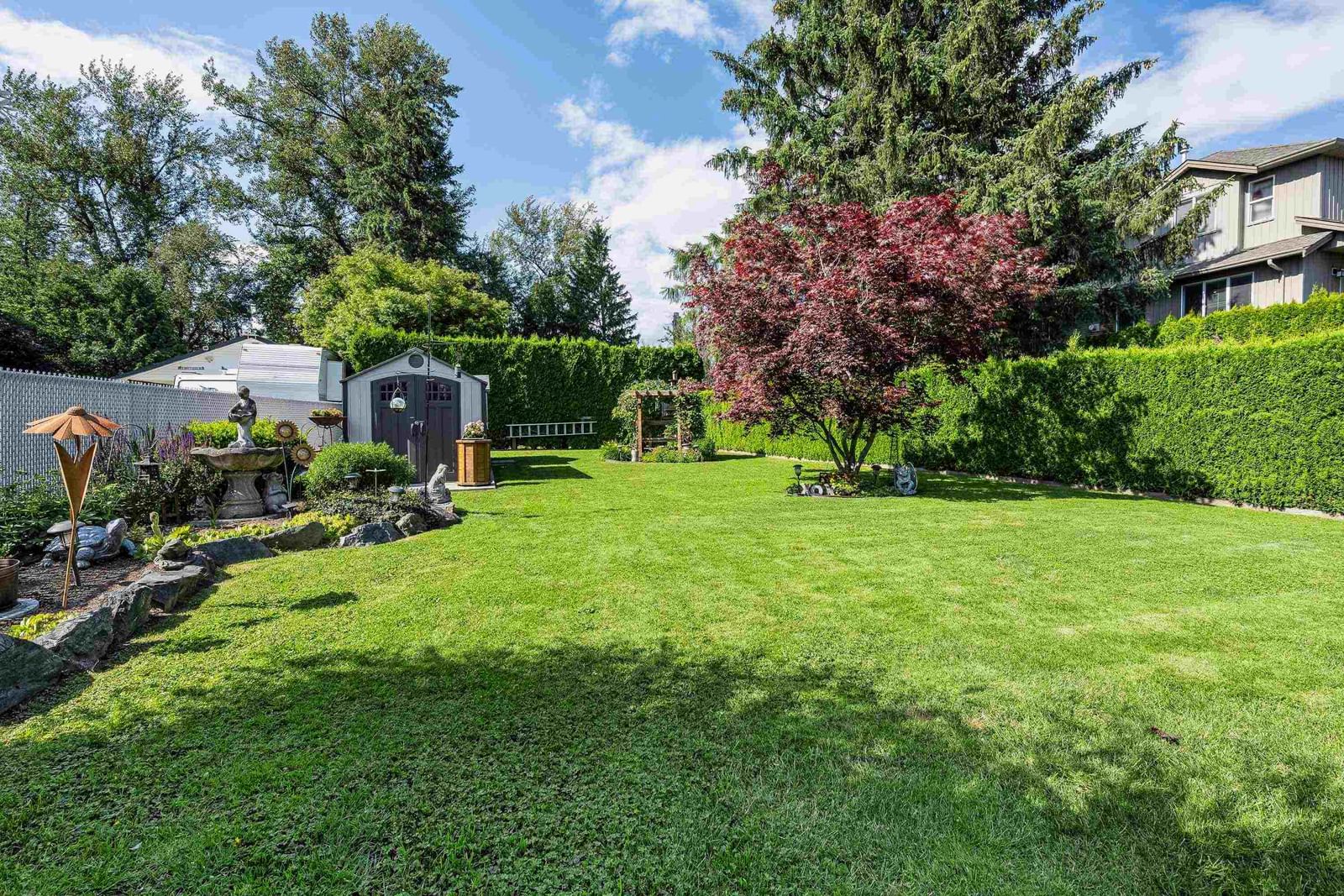 Listing Image 14
