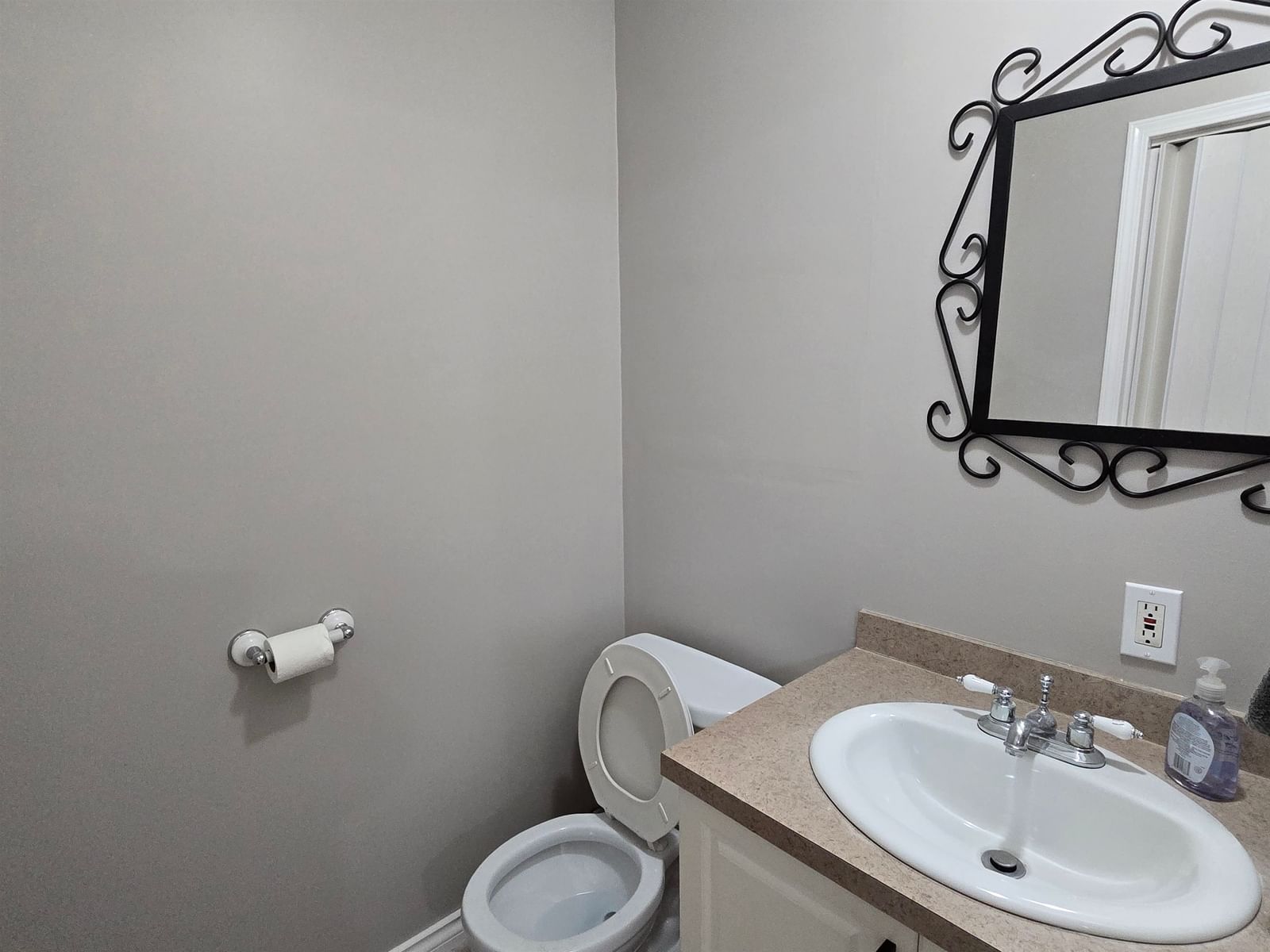 Listing Image 20