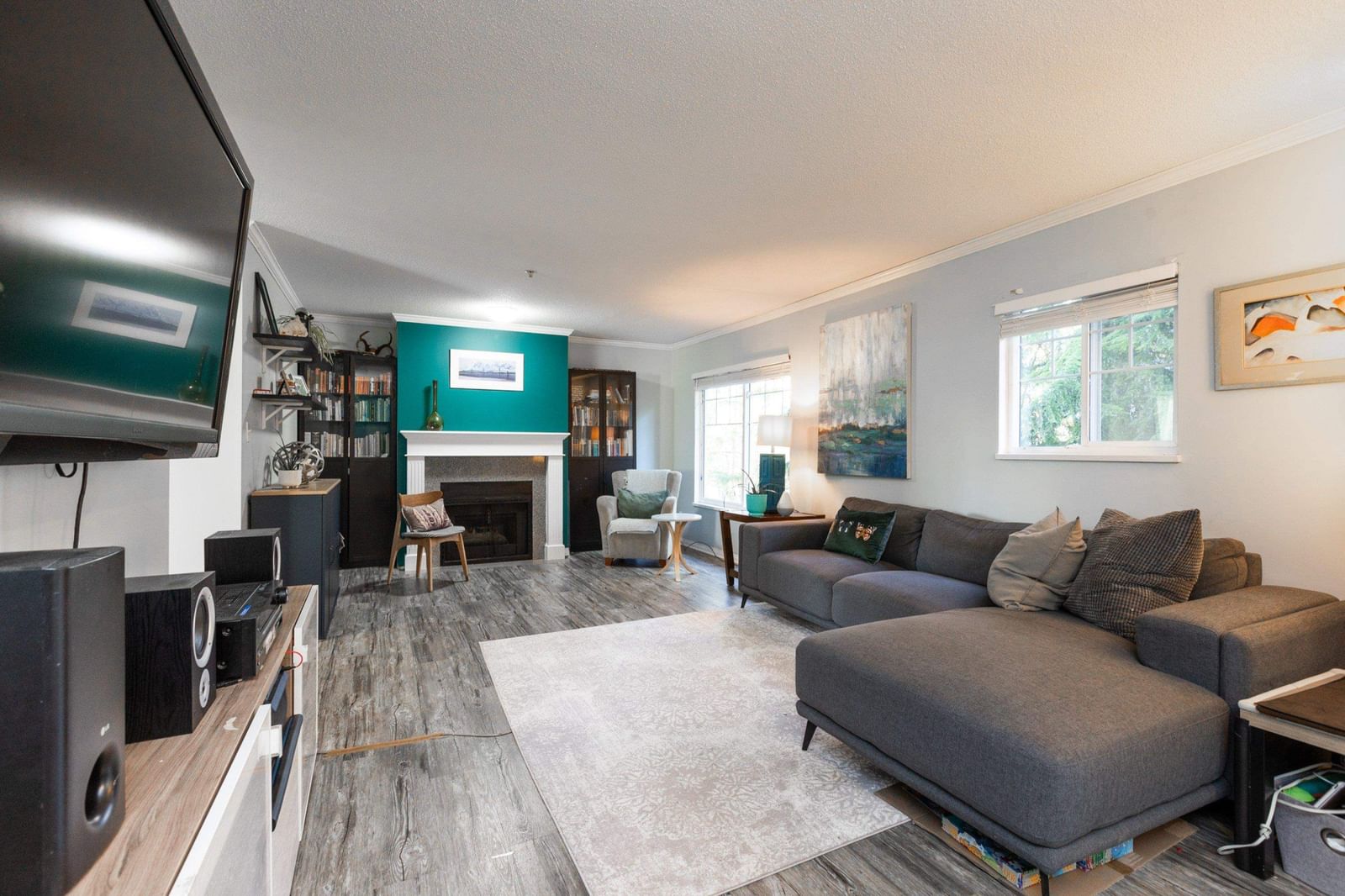 Listing Image 1