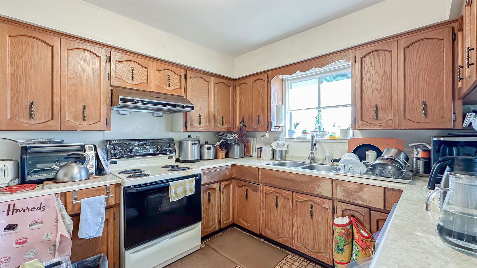 Listing Image 9