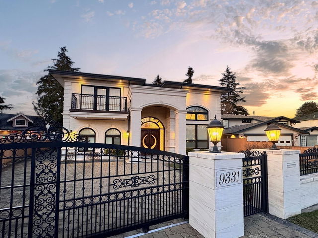 9331 Glenacres Drive