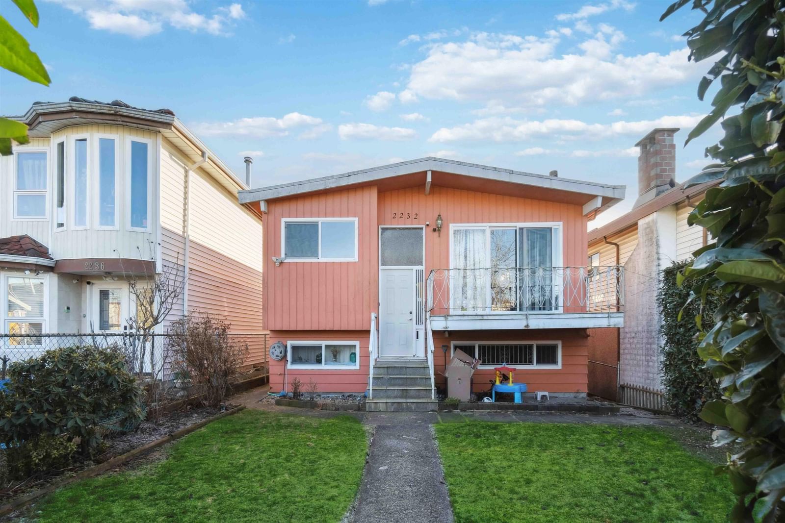 Listing Image 1
