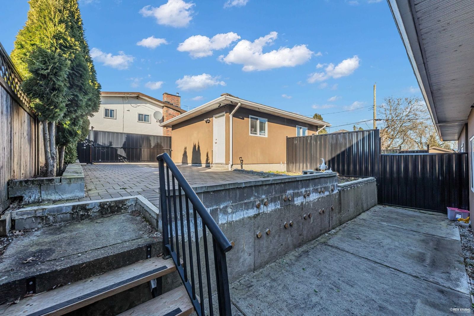 Listing Image 37