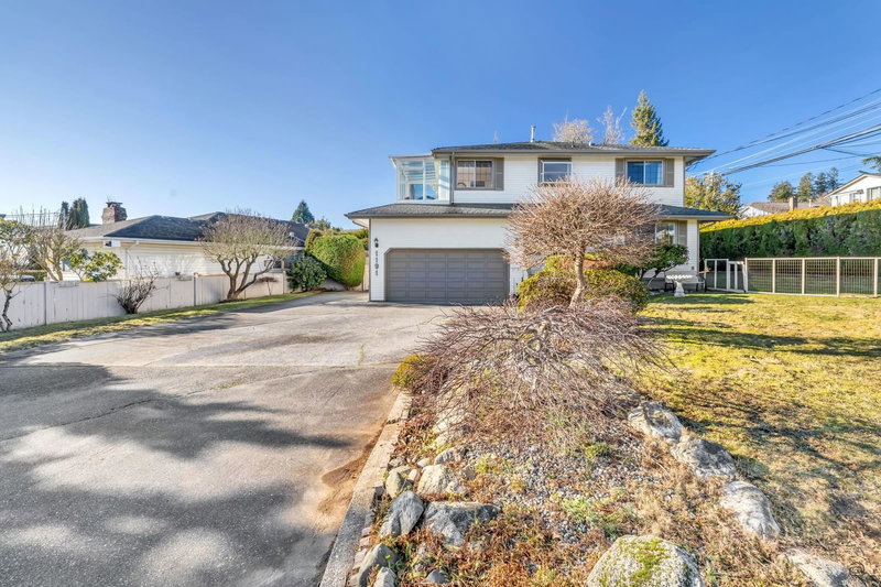 1191 Finlay Street, White Rock, V4B 4K9 | Image 2