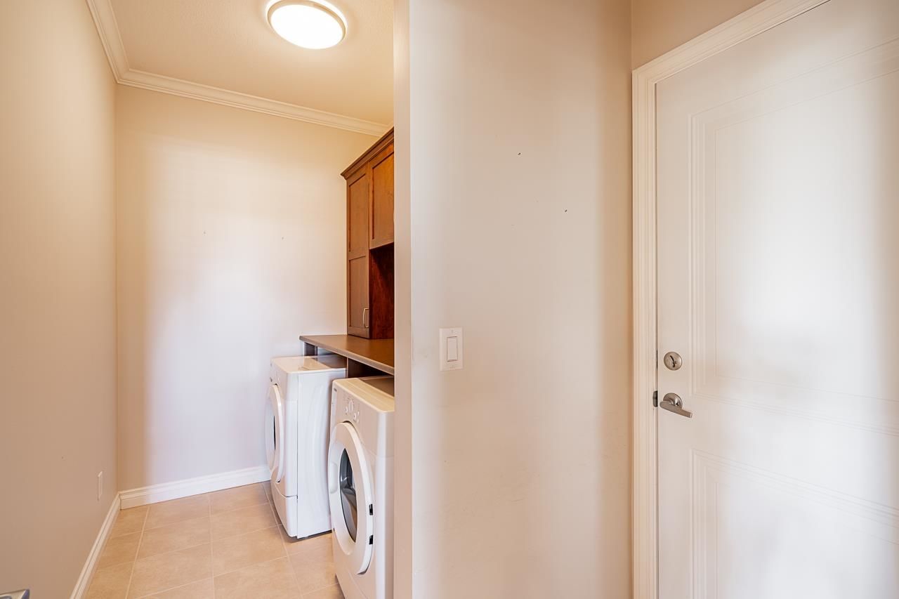 Listing Image 24