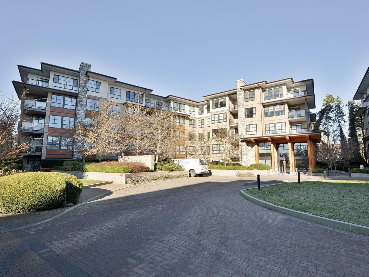 Listing Image 17